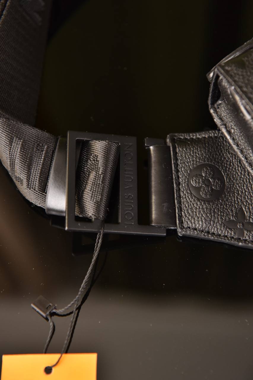 لوي فيتون (6 ألوان) - Louis Vuitton S Lock Sling Bag